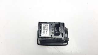 Recambio de mando elevalunas trasero izquierdo para bmw serie 3 lim. (f30) 2011-2015 316d referencia OEM IAM 61319208106  
