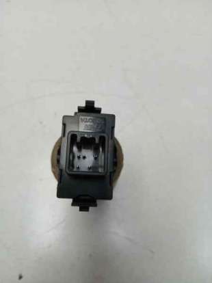 Recambio de mando elevalunas trasero derecho para toyota corolla (e12) 2001-2007 1.4 turbodiesel cat referencia OEM IAM 37077B 8 2