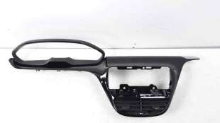 Recambio de rejilla aireadora para peugeot 208 2012-2019 referencia OEM IAM 9673830077 1174143X 9672848677