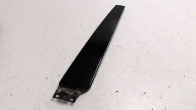 Recambio de moldura para seat exeo berlina (3r2) 2008-2013 style referencia OEM IAM 8E0853289D  