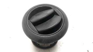 Recambio de rejilla aireadora para nissan nv 200 (m20) 2009- kombi comfort referencia OEM IAM 68760BJ04D  