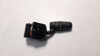 Recambio de mando limpia para mazda 3 lim. () 2013- luxury referencia OEM IAM KD4717F899  