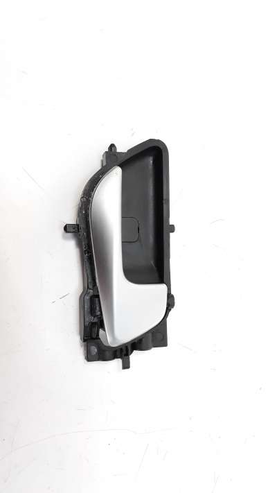 Recambio de maneta interior trasera derecha para hyundai i20 2014- 1.2 16v cat referencia OEM IAM 82620C7000  