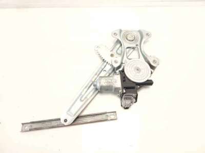 Recambio de elevalunas trasero izquierdo para nissan juke (f15) 2010-2019 acenta referencia OEM IAM 827211U600 106802018 111775