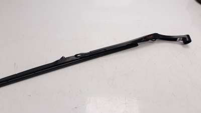 Recambio de brazo limpia delantero izquierdo para hyundai kona 2017- 1.0 tgdi cat referencia OEM IAM 98311J9000  