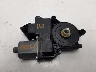 Recambio de motor elevalunas delantero derecho para peugeot 308 sw 2008-2012 envy referencia OEM IAM 9657247580  