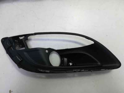 Recambio de rejilla paragolpes derecha para opel astra j lim. 2009-2015 referencia OEM IAM 107164816 107164816 OP4182123