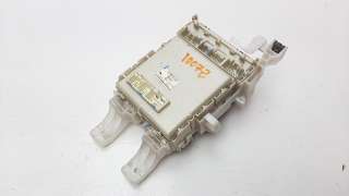 Recambio de caja reles / fusibles para toyota rav 4 (a3) 2005-2013 executive referencia OEM IAM 8274142010  8273042020