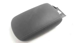 Recambio de apoyabrazos central para hyundai i30 (pd) 2017- n referencia OEM IAM 84660G4000  