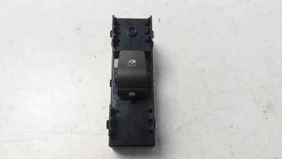 Recambio de mando elevalunas trasero derecho para hyundai i30 (pd) 2017- n referencia OEM IAM 93581G3010  