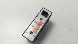 Recambio de mando elevalunas trasero derecho para hyundai i30 (pd) 2017- n referencia OEM IAM 93581G3010  