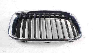 Recambio de rejilla delantera para bmw serie 3 lim. (f30) 2011-2015 320d referencia OEM IAM 19297610 107063315 BM0282013