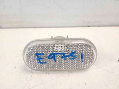 Recambio de piloto lateral derecho para smart fortwo coupe 2014- electric drive (453.391) referencia OEM IAM 8200257684  