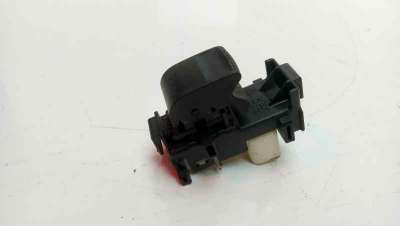 Recambio de mando elevalunas delantero derecho para toyota aygo 2014- 1.0 cat referencia OEM IAM 8481052030 IAF810068HQ EWSTY005