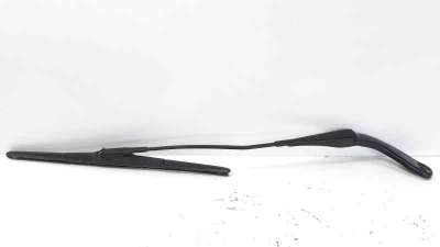 Recambio de brazo limpia delantero derecho para bmw serie 3 lim. (f30) 2011-2015 320d referencia OEM IAM 5161726047404  