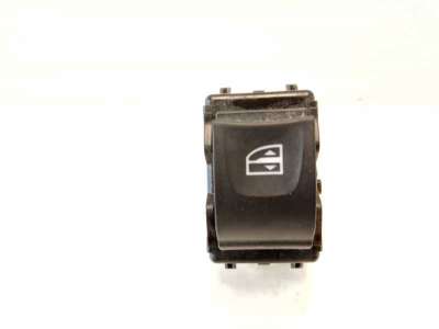 Recambio de mando elevalunas trasero izquierdo para dacia duster ii 2017- prestige referencia OEM IAM 254218614R IAF930017HQ EWS