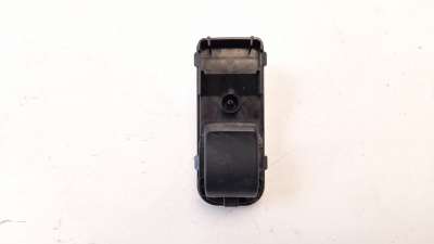 Recambio de mando elevalunas delantero derecho para mazda 2 lim. () 2014- 1.5 16v cat referencia OEM IAM D09H66370  