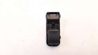 Recambio de mando elevalunas trasero izquierdo para mazda 2 lim. () 2014- 1.5 16v cat referencia OEM IAM D09H66370  