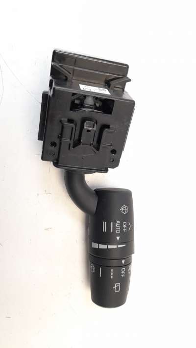 Recambio de mando limpia para mazda 2 lim. () 2014- 1.5 16v cat referencia OEM IAM DA6A66128  