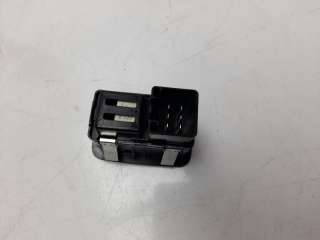 Recambio de mando elevalunas trasero derecho para fiat freemont (345) 2011- urban 4wd referencia OEM IAM 68080842AA  