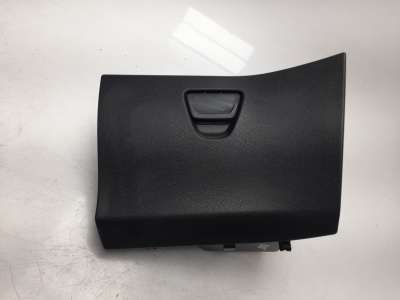 Recambio de guantera para ford fiesta (ccn) 2012-2017 trend referencia OEM IAM 1804231  