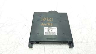 Recambio de caja reles / fusibles para toyota auris 2012-2019 hybrid active referencia OEM IAM 8922102480  