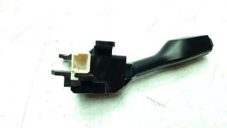 Recambio de mando volante para toyota auris 2012-2019 hybrid active referencia OEM IAM 18A174  