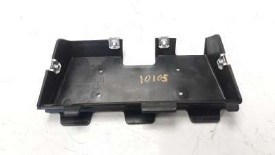 Recambio de moldura para benelli trk 502 2016- trk 502 referencia OEM IAM 65695P16000A  
