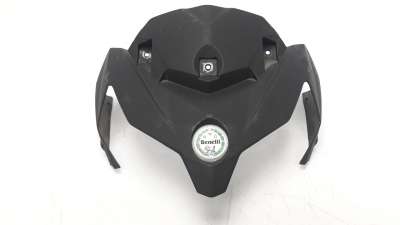 Recambio de moldura para benelli trk 502 2016- trk 502 referencia OEM IAM 65201P160000  