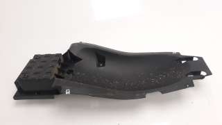 Recambio de moldura para benelli trk 502 2016- trk 502 referencia OEM IAM 65731P1600000  