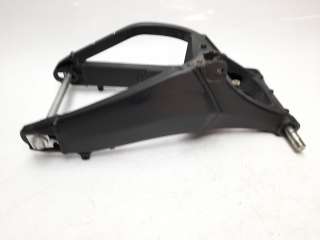 Recambio de puente trasero para kawasaki versys 650 2015- versys 650 referencia OEM IAM 33001062318R  