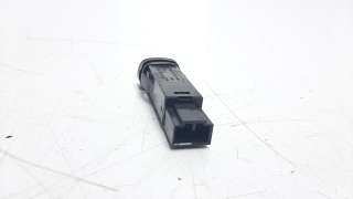 Recambio de warning para volvo v40 2012- momentum referencia OEM IAM 9123682  