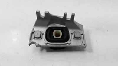 Recambio de soporte motor izquierdo para renault clio iv 2012- limited referencia OEM IAM 112228880R  