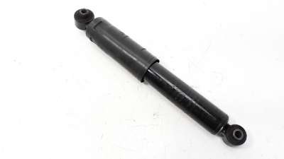 Recambio de amortiguador trasero derecho para hyundai i20 2012-2015 city s referencia OEM IAM 553004P001  