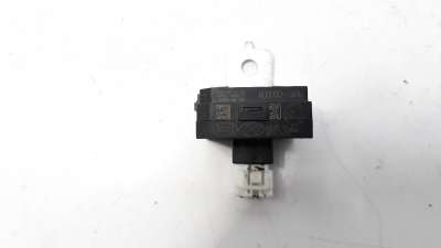Recambio de centralita inmovilizador para hyundai i20 2012-2015 city s referencia OEM IAM 954202L700  