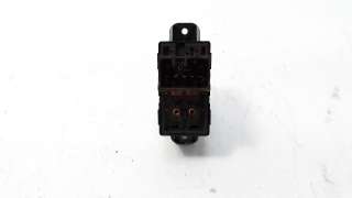 Recambio de mando elevalunas delantero derecho para hyundai i20 2012-2015 city s referencia OEM IAM 202005491  