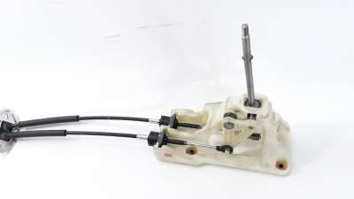 Recambio de palanca cambio para hyundai i20 2012-2015 city s referencia OEM IAM 437000J100  