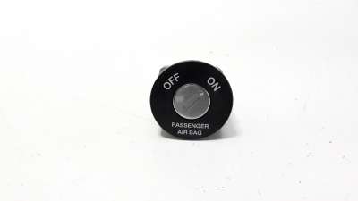 Recambio de interruptor para hyundai i20 2012-2015 city s referencia OEM IAM 378090  