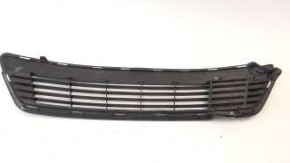 Recambio de rejilla delantera para toyota yaris 2011-2014 active referencia OEM IAM 531120D210 108908206 