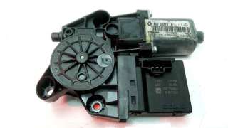 Recambio de motor elevalunas delantero derecho para renault scenic iii 2009-2016 grand selection referencia OEM IAM 807302741R  