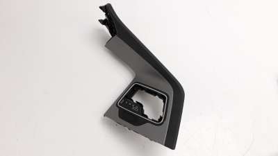 Recambio de moldura para kia niro 2016- referencia OEM IAM 84657G5002 84850G5120 