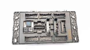 Recambio de caja reles / fusibles para mini mini (r50,r53) 2001-2007 cooper s referencia OEM IAM 518030515   2