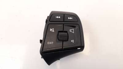 Recambio de mando volante para volvo v40 2012- kinetic referencia OEM IAM 3133446  