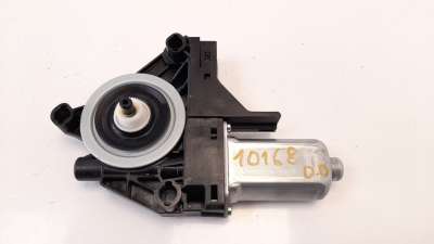 Recambio de motor elevalunas delantero derecho para volvo v40 2012- kinetic referencia OEM IAM 966269103  
