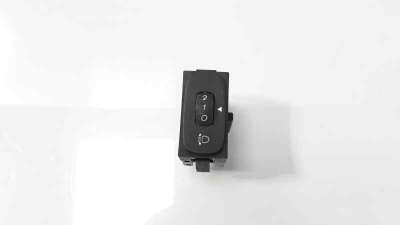 Recambio de interruptor para renault laguna ii grandtour (kg0) 2001-2007 expression confort referencia OEM IAM 8200147868  