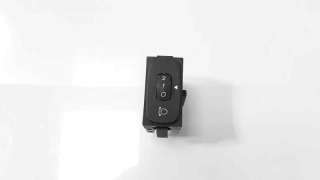 Recambio de interruptor para renault laguna ii grandtour (kg0) 2001-2007 expression confort referencia OEM IAM 8200147868  