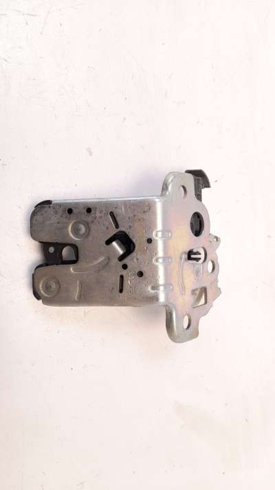 Recambio de cerradura maletero / porton para skoda octavia lim. (5e3) 2013-2018 ambition referencia OEM IAM 5E0827505  EZCSK009