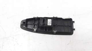 Recambio de mando elevalunas delantero derecho para bmw serie 3 lim. (f30) 2011-2015 318d referencia OEM IAM 61319208107  