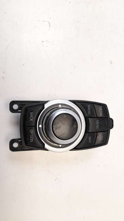 Recambio de mando multifuncion para bmw serie 3 lim. (f30) 2011-2015 318d referencia OEM IAM 65829267955  