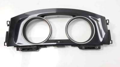 Recambio de moldura para volkswagen golf vii lim. (bq1) 2016- ready2go referencia OEM IAM 5G0857059  